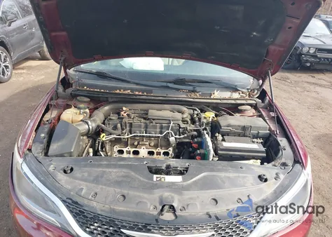 2015 Chrysler 200 Limited z USA, uszkodzony, nr VIN 1C3CCCAB0FN723627